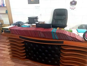 تصویر میز مدیریت سلنا 