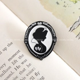 تصویر پین سفید برفی - کد538 