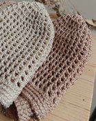 تصویر کلاه توری قلاببافی رنگبندی نخودی نسکافه ای روشن از هر رنگ ۱ عدد موجوده 