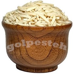 تصویر خلال بادام زمینی درشت 