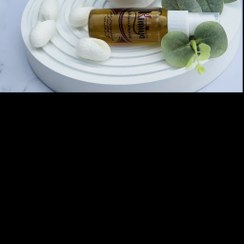 تصویر سرم جوش و منافذ 