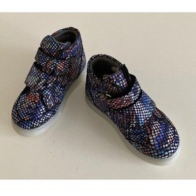 تصویر چکمه و بوت های زیره چرم طبیعی ارتوپدی دخترانه Çizmeli Kedi 