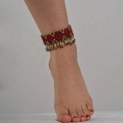 تصویر پابند گلیمی دستبافت منجوق دار 