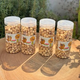 تصویر مغز فندق سفید محلی مغز فندق پرچرب و لذیذ و خوشمزه