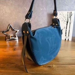 تصویر کیف دوشی زنانه نیم گرد شفق لویی ویتون louis vuitton