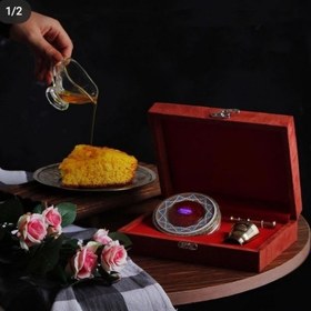 تصویر جعبه کادویی تسنیم هدیه ای بسیار زیبا وشکیل برای آنهایی که دوستشان دارید(یک مثقال زعفران) 