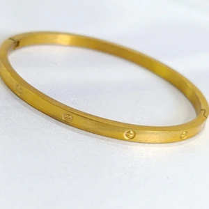 تصویر فروشگاه گالری آنتیک بوئین زهرا