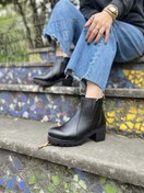 تصویر نیم‌بوت زنانه طبی و سبک مدل 570 با پاشنه 5 سانت | سایز 37 تا 41 