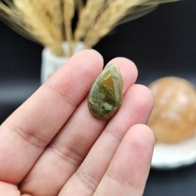 تصویر نگین پریدوت ( زبرجد ) اصل معدنی کد 9282 