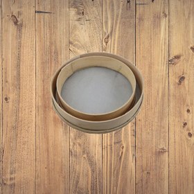 تصویر الک حریر دور چوبی 