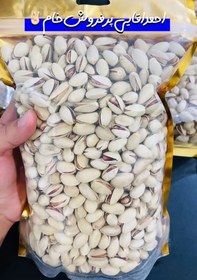 تصویر پسته احمد آقایی 