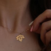 تصویر آویز طرح برگ طلا ۱۸ عیار Leaf Gold Necklace