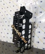 تصویر پایه دیاق نگهدارنده جعبه فیوز رله داشبورد پژو پارس ۴۰۵ آریسان اصلی 