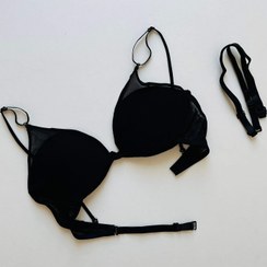 تصویر سوتین زنانه اسفنجی با روکش کاپ توری- کد B33 