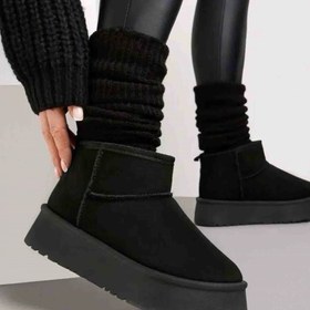 تصویر لگ وارمر بافت ضخیم 