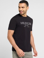 تصویر تی‌شرت یقه گرد لوگو برند Tommy Hilfiger Logo Crew Neck T-Shirt