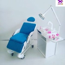 تصویر وسایل دندانپزشکی اسباب بازی مدل یونیت دندانپزشکی با ابزار 