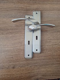 تصویر دستگیره پارسه کروم کلیدی 