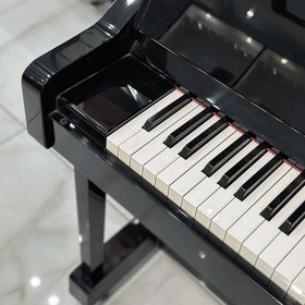 تصویر پیانو آکوستیک یاماها Yamaha YM10 