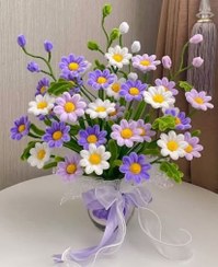 تصویر دسته گل و گلدانی بابونه های وحشی دشت امیدم 