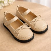 تصویر کفش دخترانه کالج بچگانه 