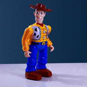 تصویر عروسک وودی ( sheriff Woody ) 