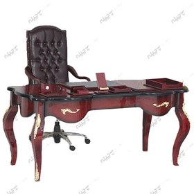 تصویر میز مدیریت لوئی 