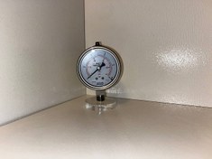 تصویر گیج صفحه 6 سانتی 40 بار تمام استیل pressure gauge