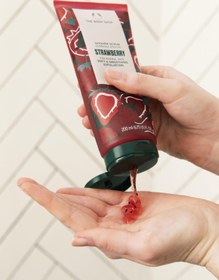 تصویر لایه بردار بدن اورجینال برند The body shop مدل Strawberry Body Scrub 200 ml کد 129666015 