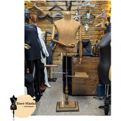 تصویر مانکن نیم تنه پینوکیویی مردانه دست چوبی 
