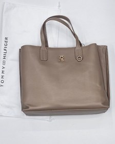 تصویر Tommy Hilifiger 