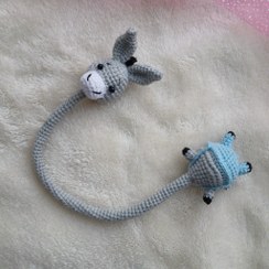 تصویر جاکلیدی گردن دراز بافتنی 