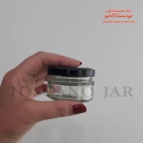 تصویر شیشه خاویاری سایز 3 با در طلایی 