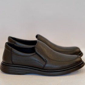 تصویر کفش طبی آراد 