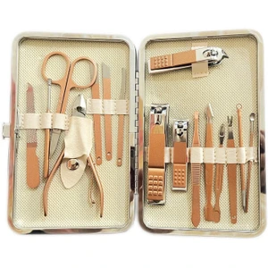 تصویر فروشگاه لوازم آرایشی سارای