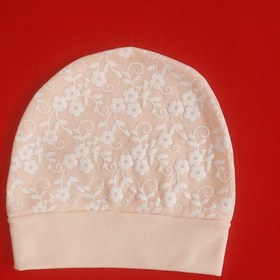 تصویر کلاه نوزادی گلبهی رنگ گلدار ( این محصول به تنهایی قابل سفارش نیست فقط همراه محصولاتی مثل لباس نوزادی سفارش بدید) 