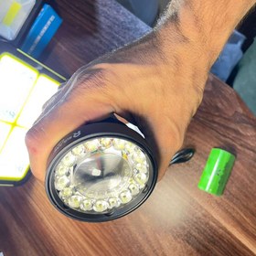 تصویر چراغ قوه حرفه‌ای برد بلند رویلانگ مدل RL-193-18 با نور لیزری سفید و نور پخش Buy RovyLang RL‑193‑18 Professional Flashlight with Laser Beam