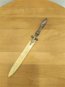 تصویر نامه بازکن اروپایی نقره و تیغه احتمالا عاج 