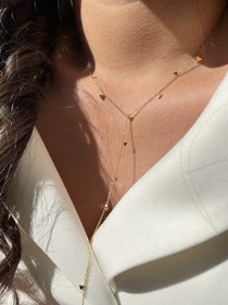 تصویر گردنبند مثلث ظریف طلایی 