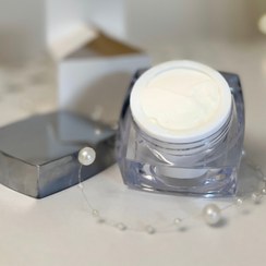 تصویر کرم آبرسان - رز / شیرالاغ / 30 گرمی moisturizer