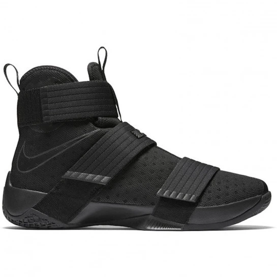 Nike 2025 soldier 10