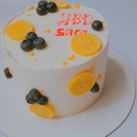 تصویر کیک تولد با دیزاین بلوبری و لیمو Blueberry cake