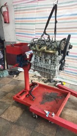 تصویر استند موتور گیربکس دار engine hoiest