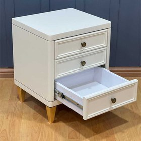 تصویر پاتختی‌ نئوکلاسیک 