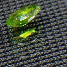 تصویر جواهر دمانتوئید D131 