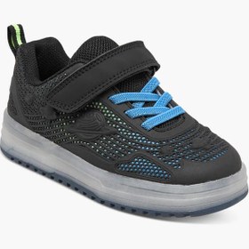 تصویر کفش ورزشی پسرانه با جزئیات مش و نورانی با بند چسبی برند juniors Boys Mesh Detail Light-Up Sneakers With Hook And Loop Closure