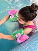 تصویر بازوبند شنا 