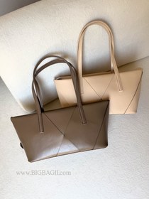 تصویر کیف مادام 