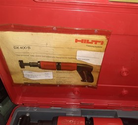 تصویر تفنگ میخکوب هیلتی سوئیس اصلی مدل HILTI DX400B در حد نو 