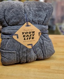 تصویر حوله پالتویی نانو 